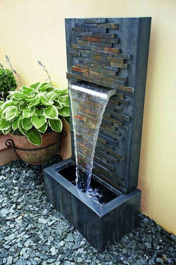 Fuente de agua decorativa